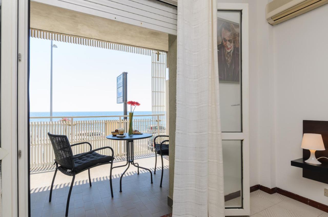Marina D'Agro Residence Санта-Тереза-ди-Рива Экстерьер фото
