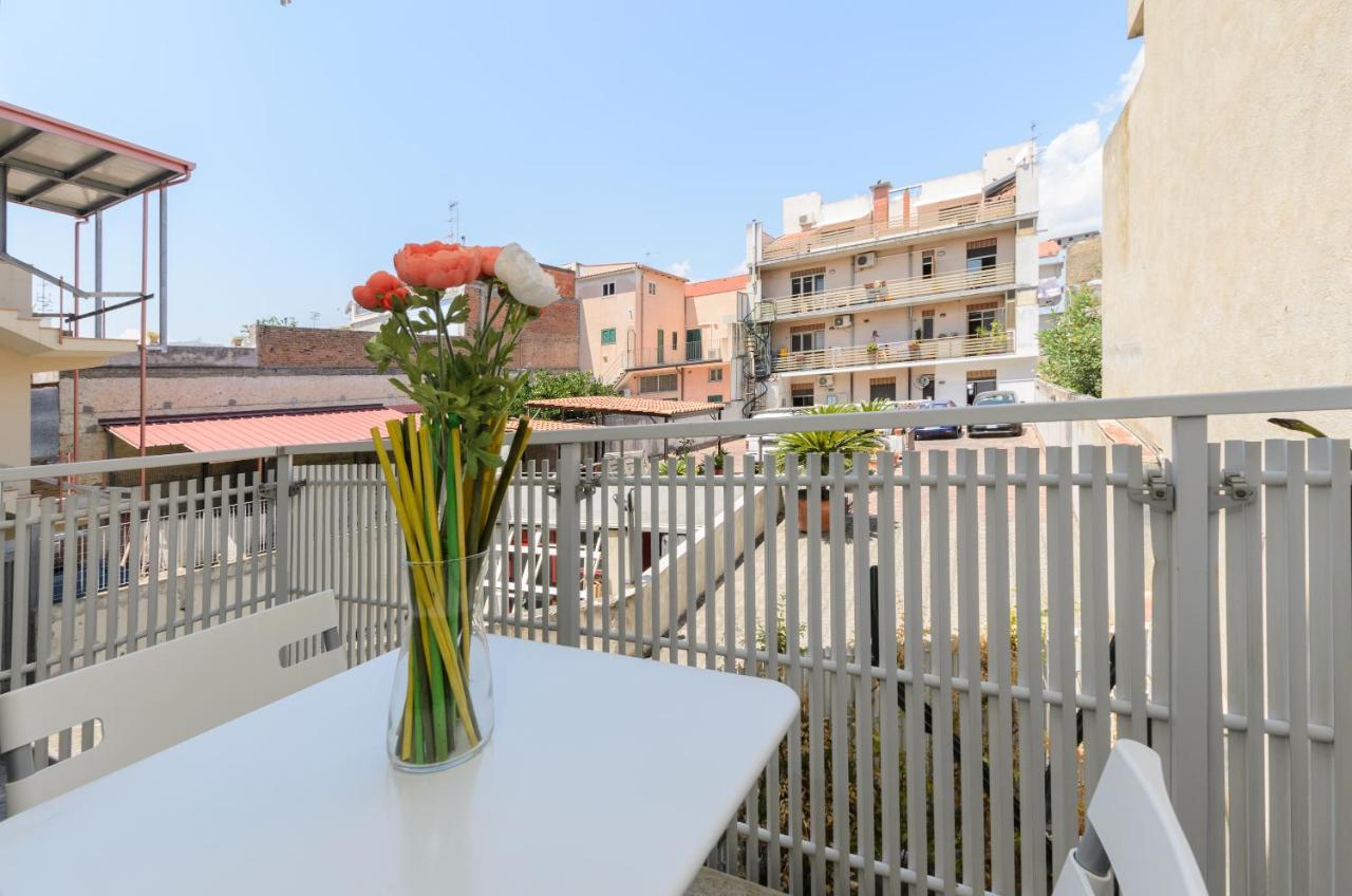 Marina D'Agro Residence Санта-Тереза-ди-Рива Экстерьер фото