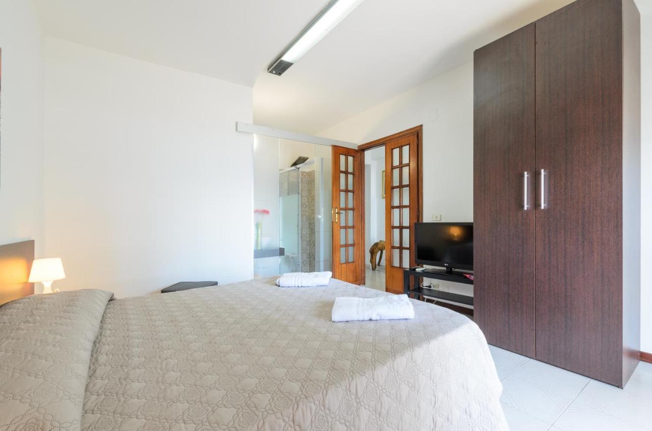 Marina D'Agro Residence Санта-Тереза-ди-Рива Экстерьер фото
