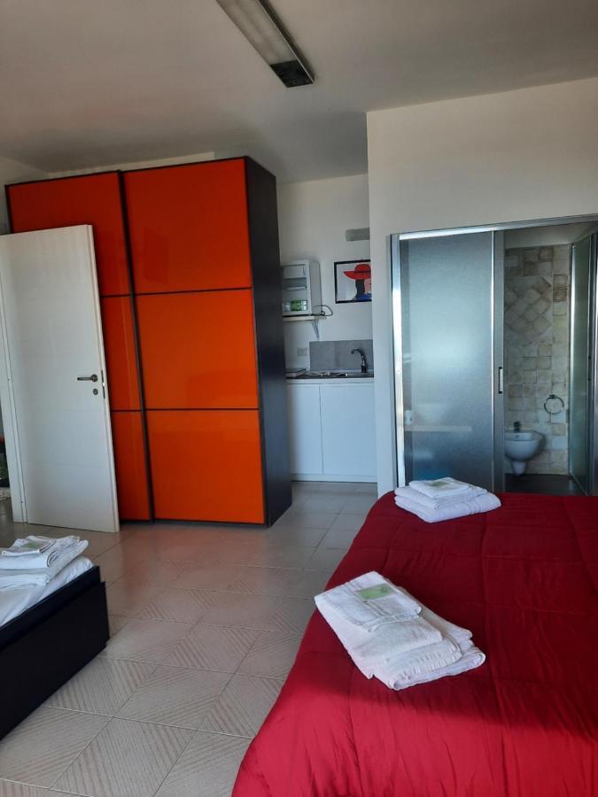 Marina D'Agro Residence Санта-Тереза-ди-Рива Экстерьер фото